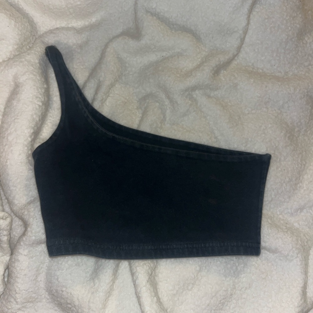 Black One-Shoulder Brandy Melville Crop Top